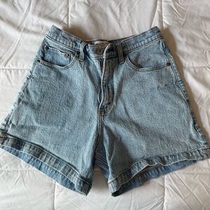Abercrombie Curve Love High Rise Dad Short